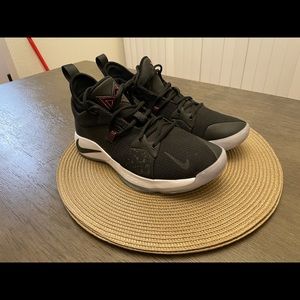 Nike PG 2 Taurus